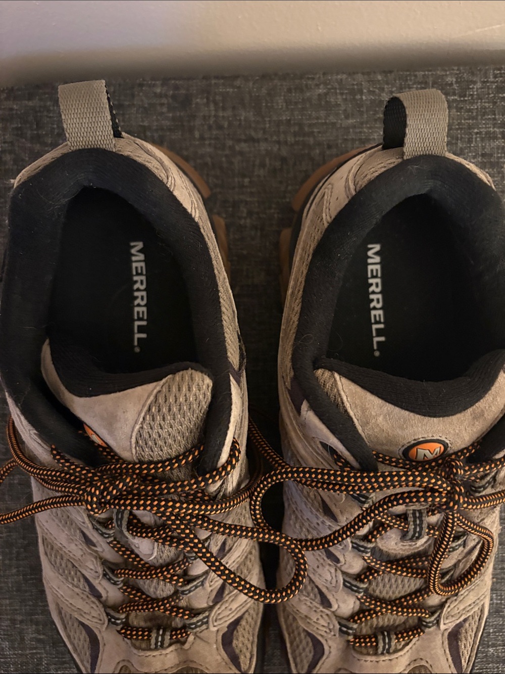 Men’s Merrell Moab 3 Walnut and Black Trail Hiking Shoes - Picture 3 of 9